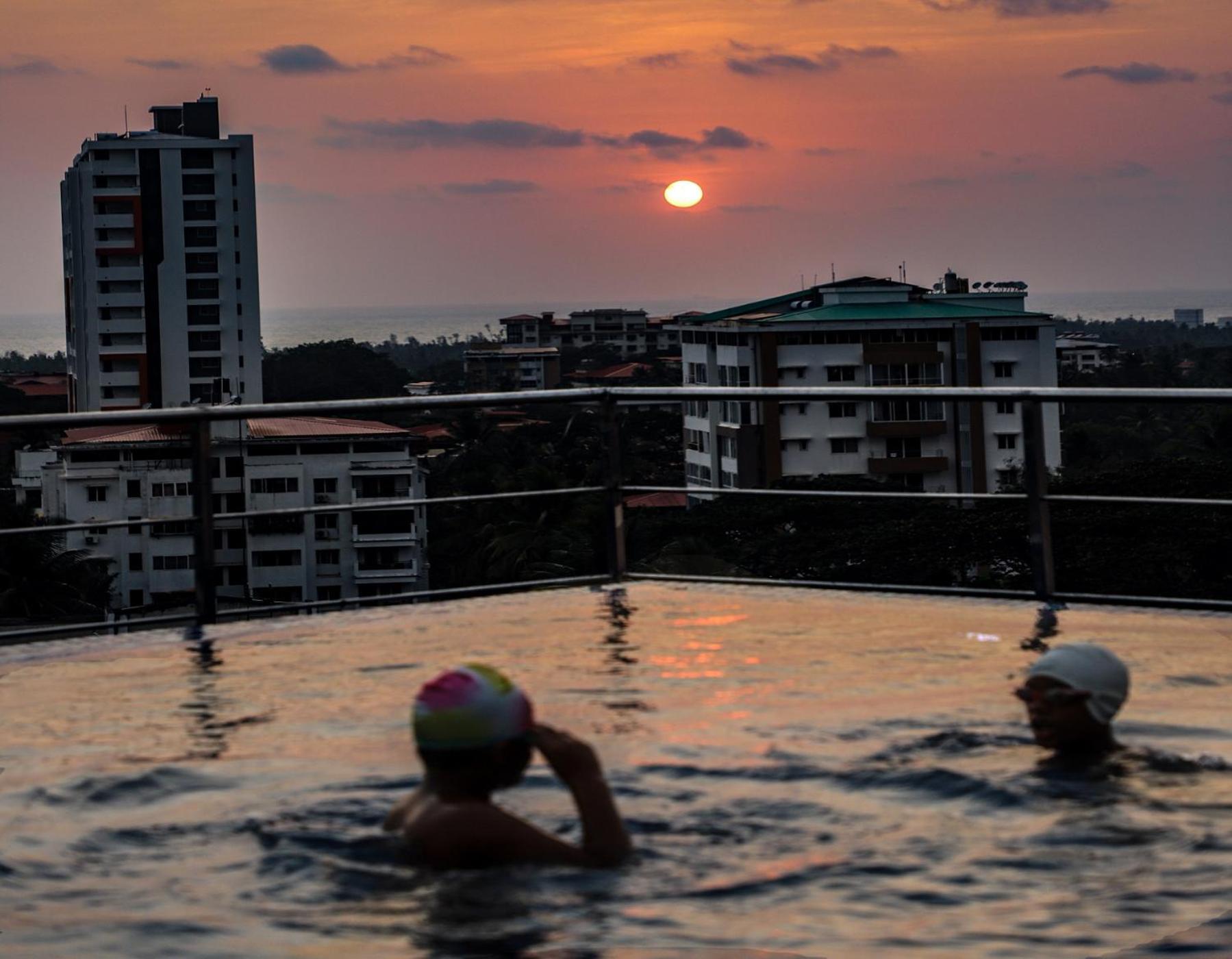 Hotel The Sea View, Mangalore Exterior foto