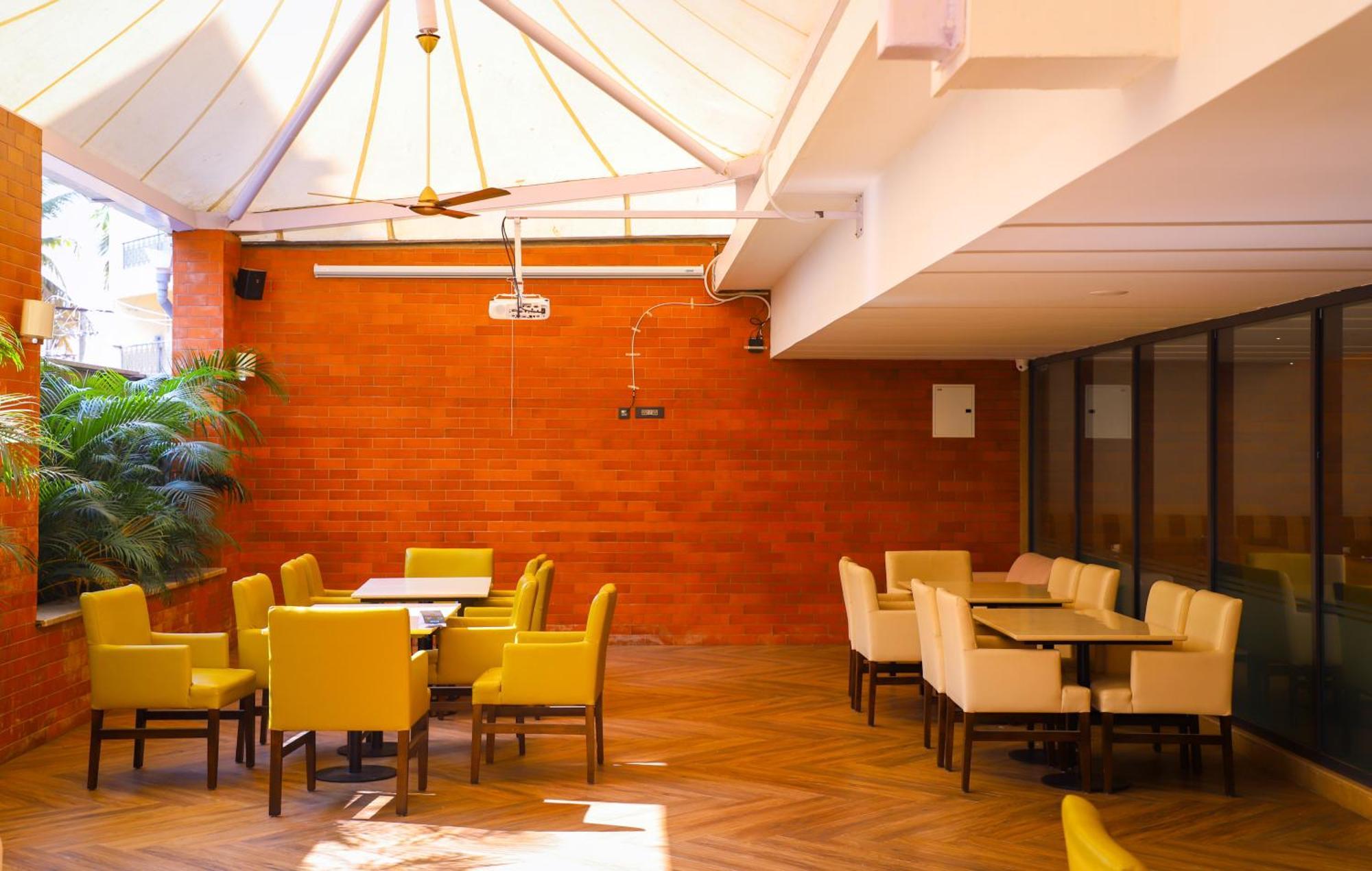 Hotel The Sea View, Mangalore Exterior foto